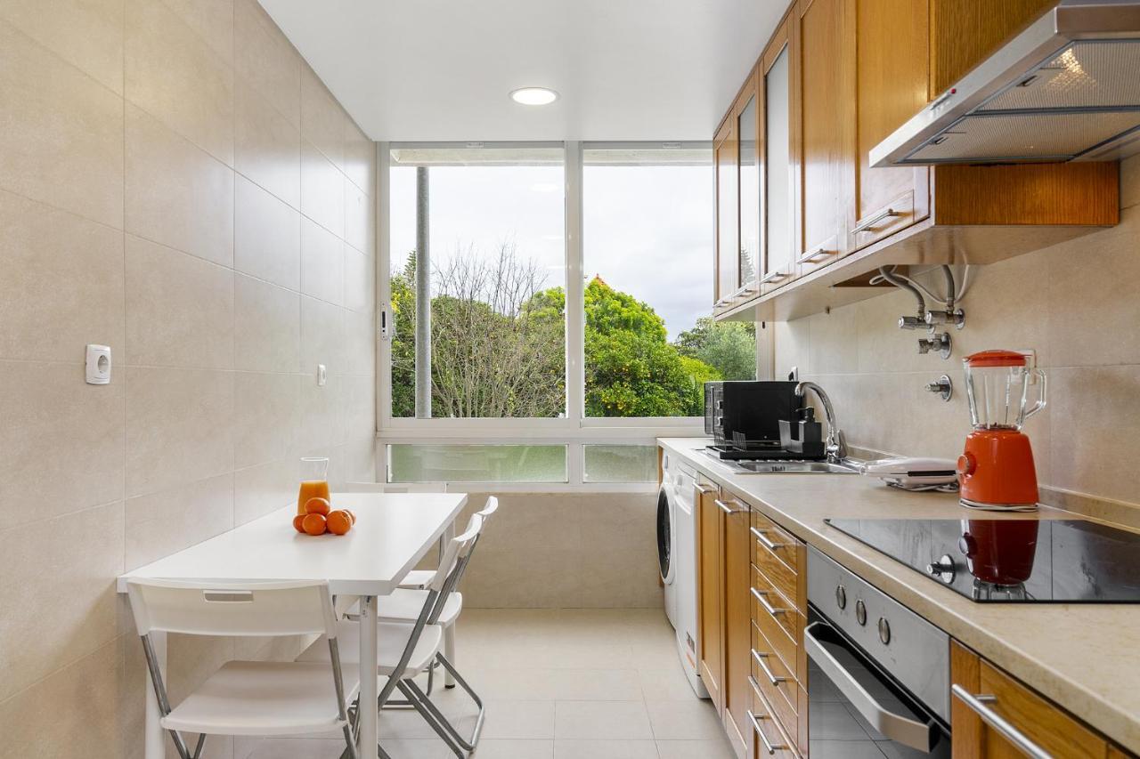Whome Peaceful Alges Family Home Away From City Noise Lissabon Buitenkant foto